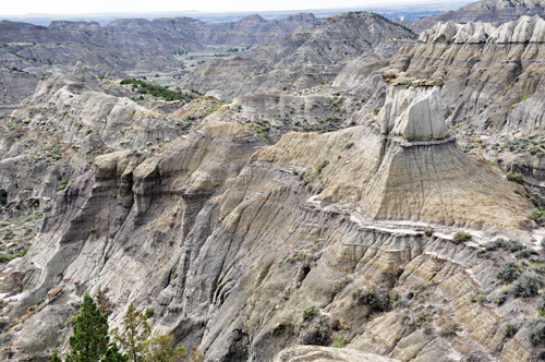 Eyeful Vista at Montana's Makoshika State Park